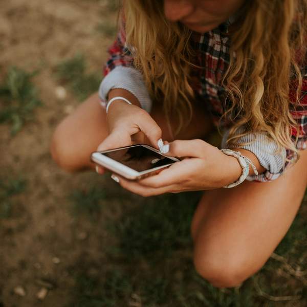 스마트폰 중독에서 벗어나는 7가지 현실적인 방법 (지금 바로 시작하세요!)
